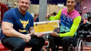 Gran inicativa solidiaria en Paco GYM de La Solana